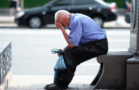 Десятки тысяч украинцев могут оказаться без пенсий