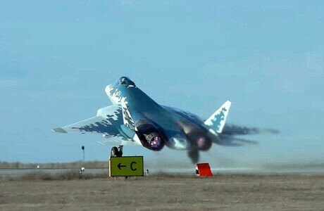ВКС России получили первый Су-57